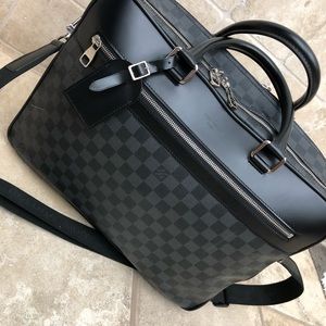 Men’s LV OVERNIGHT bag